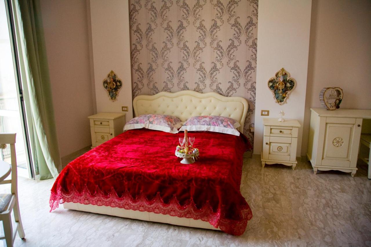 Gold94 Bed & Breakfast Naples Exterior photo