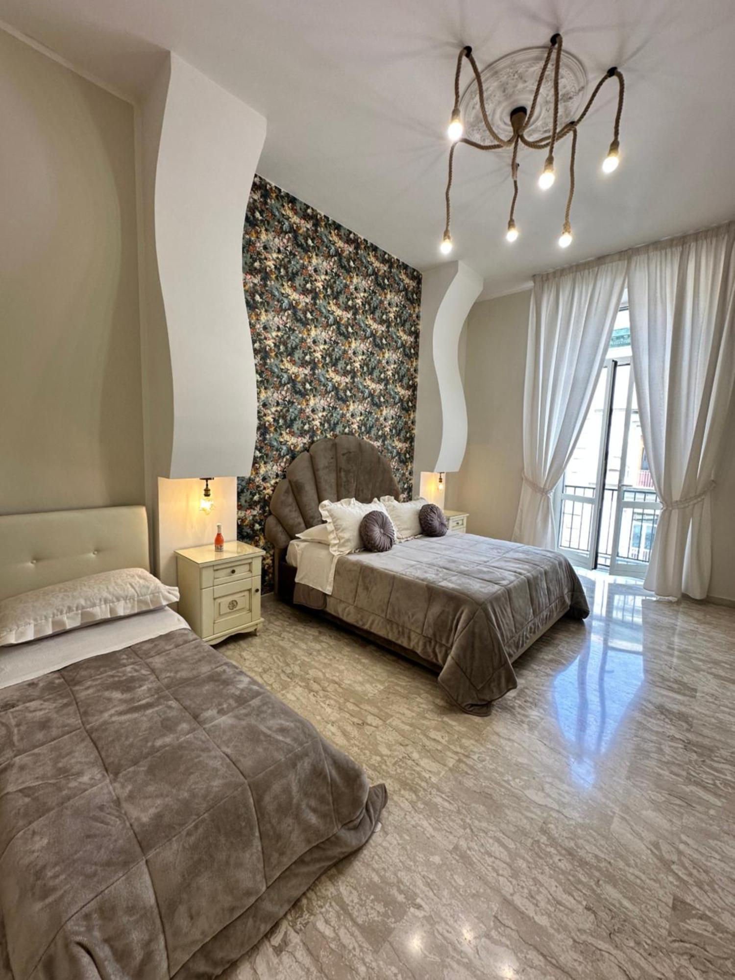 Gold94 Bed & Breakfast Naples Exterior photo